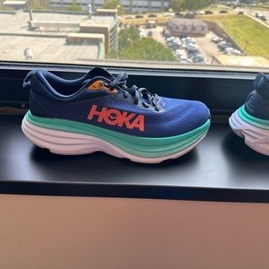 Hoka Bondi 8